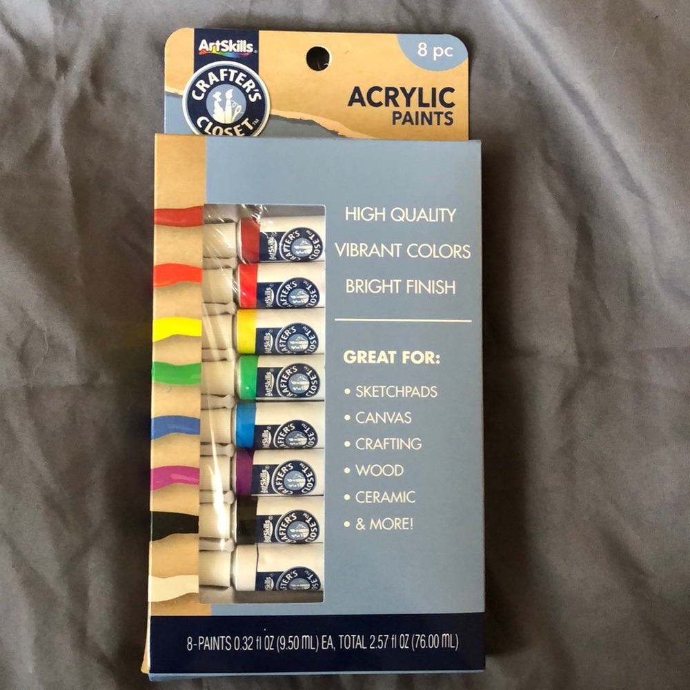 Brand new 8 acrylic paint tubes
